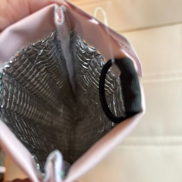 Pusheen Box Exclusive Pink Thermal Phone Case 7"x 4" - Picture 4 of 5